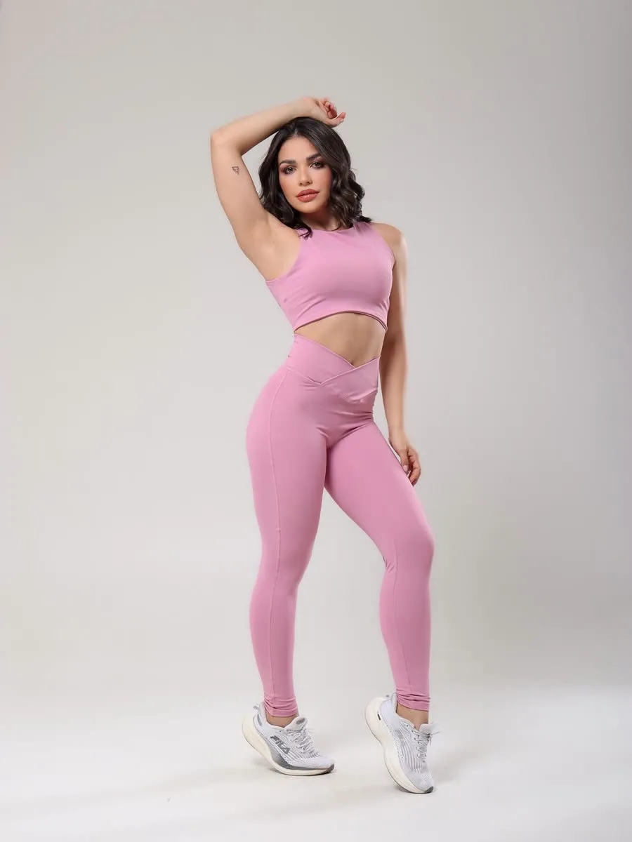 Peça fitness — conjunto rosa cropped
